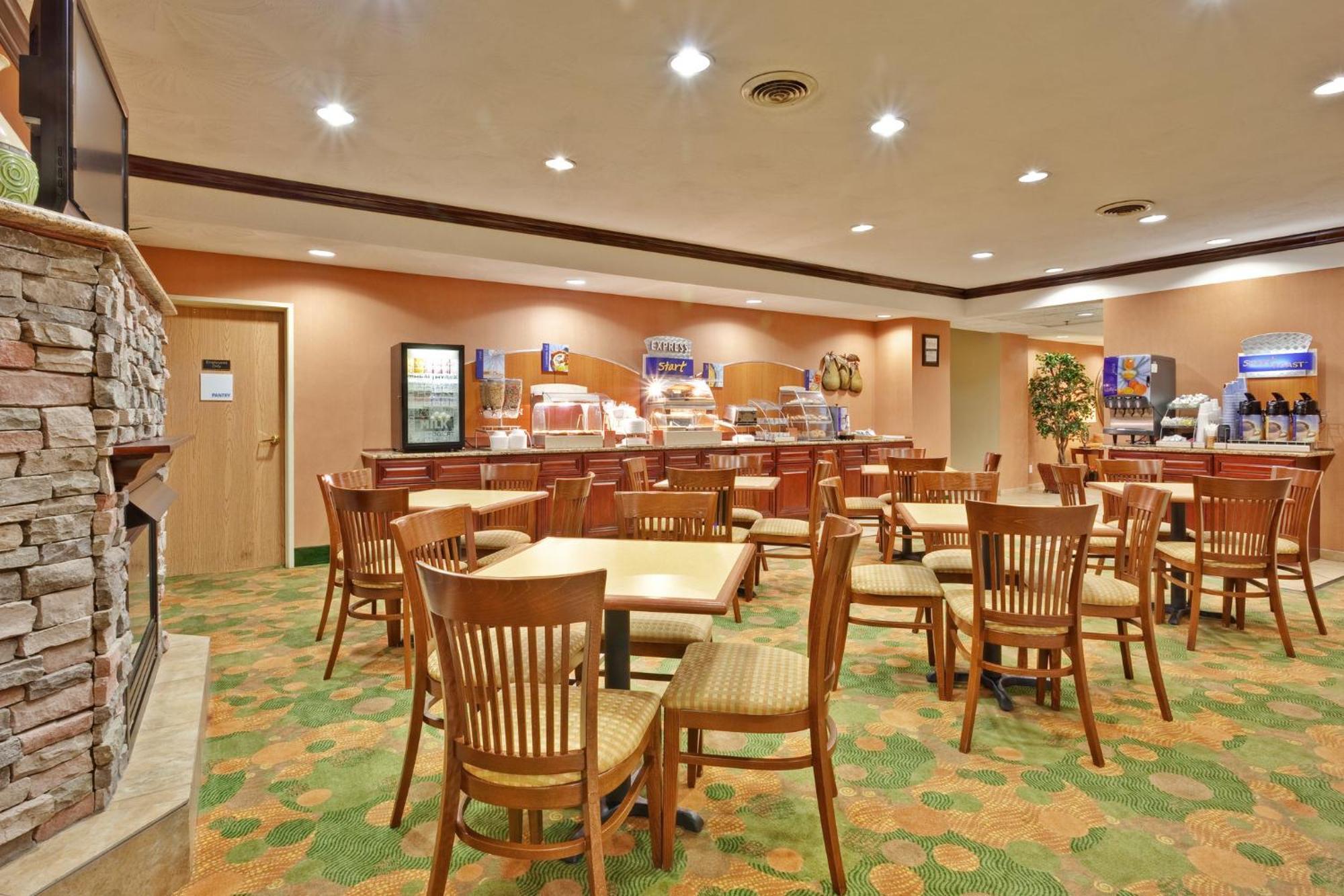 Holiday Inn Express Winfield - Teays Valley, An Ihg Hotel Hurricane Exteriör bild