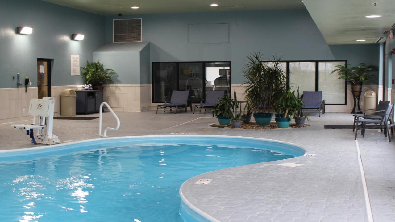 Holiday Inn Express Winfield - Teays Valley, An Ihg Hotel Hurricane Exteriör bild